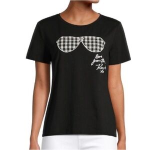 KARL LAGERFELD BLACK GRAPHIC TEE SHIRT IN EUC SIZE LARGE